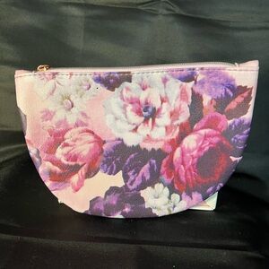 Ipsy Cosmetic Bag - NWOT